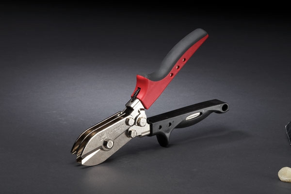 Malco C4R - Redline Downspout Crimper