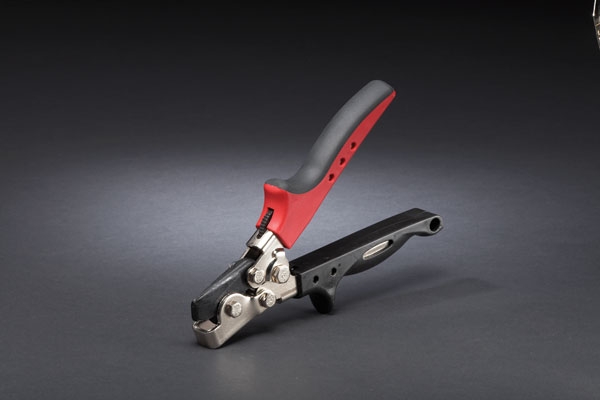 Malco Snap Lock Punch Redline - SL1R